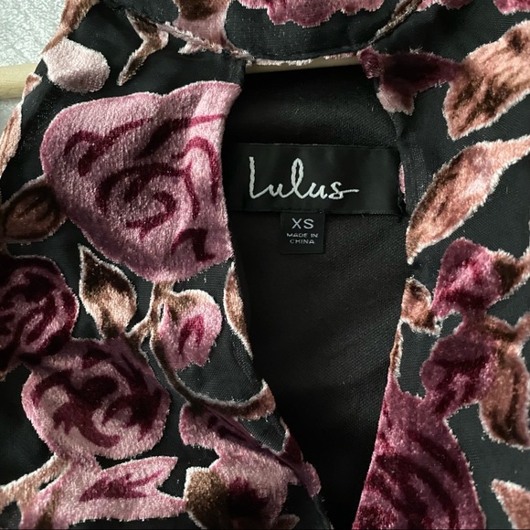 NWT Lulu’s Velvet Cold Shoulder Dress - Picture 7 of 10